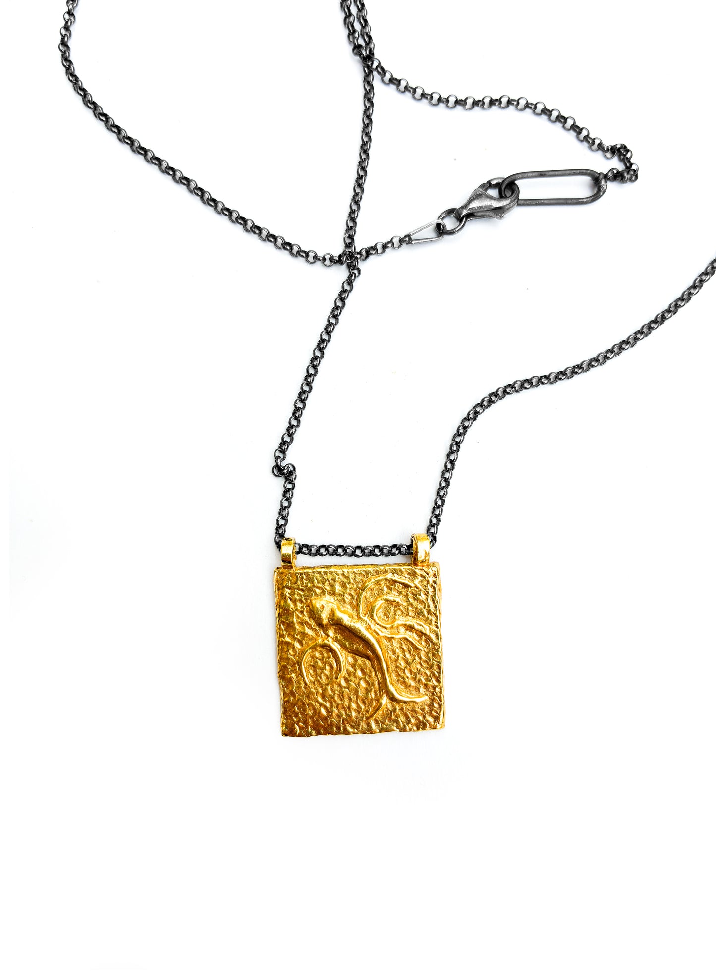 Collar colgante Pez Ola
