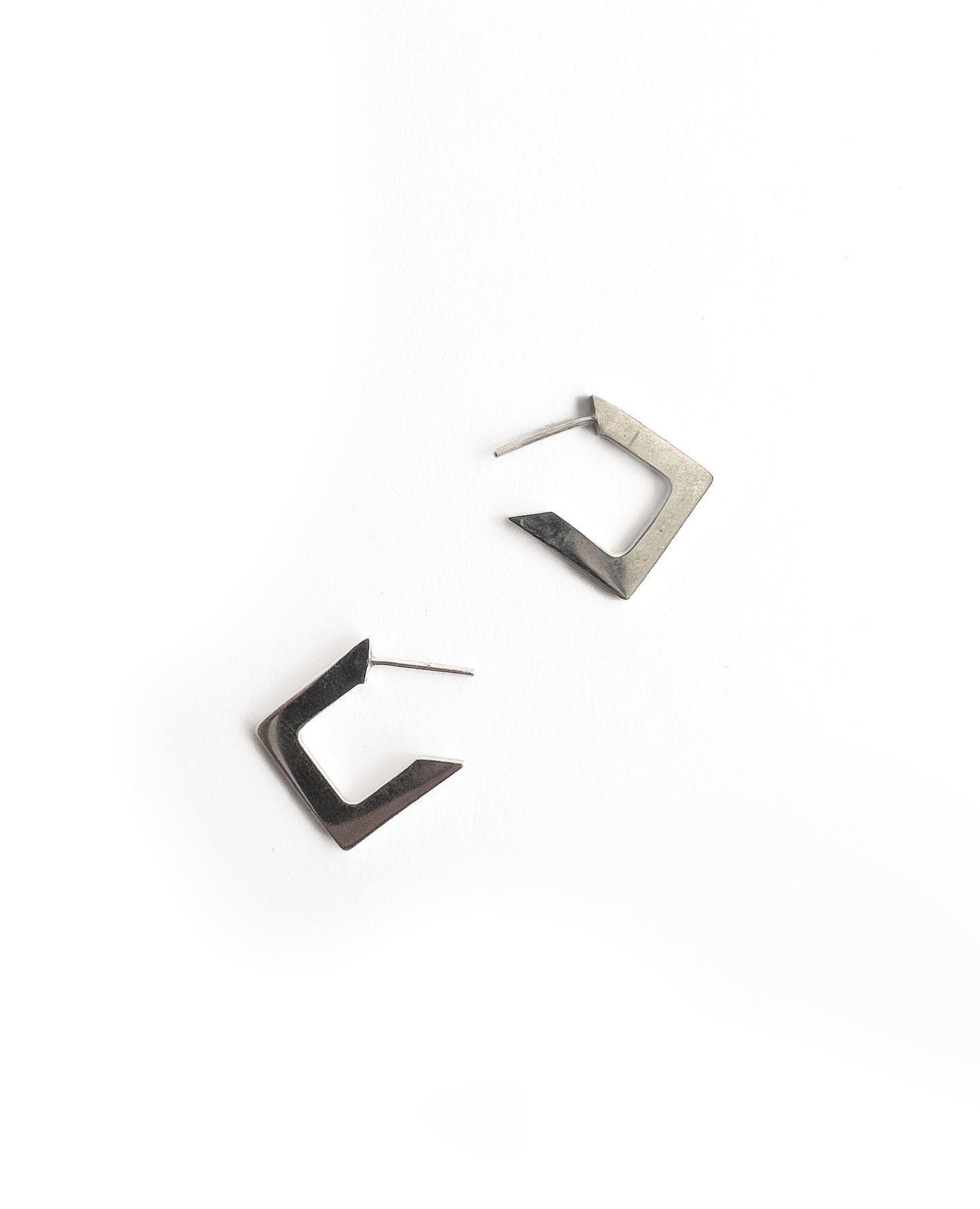 Pendientes de aro cuadrados